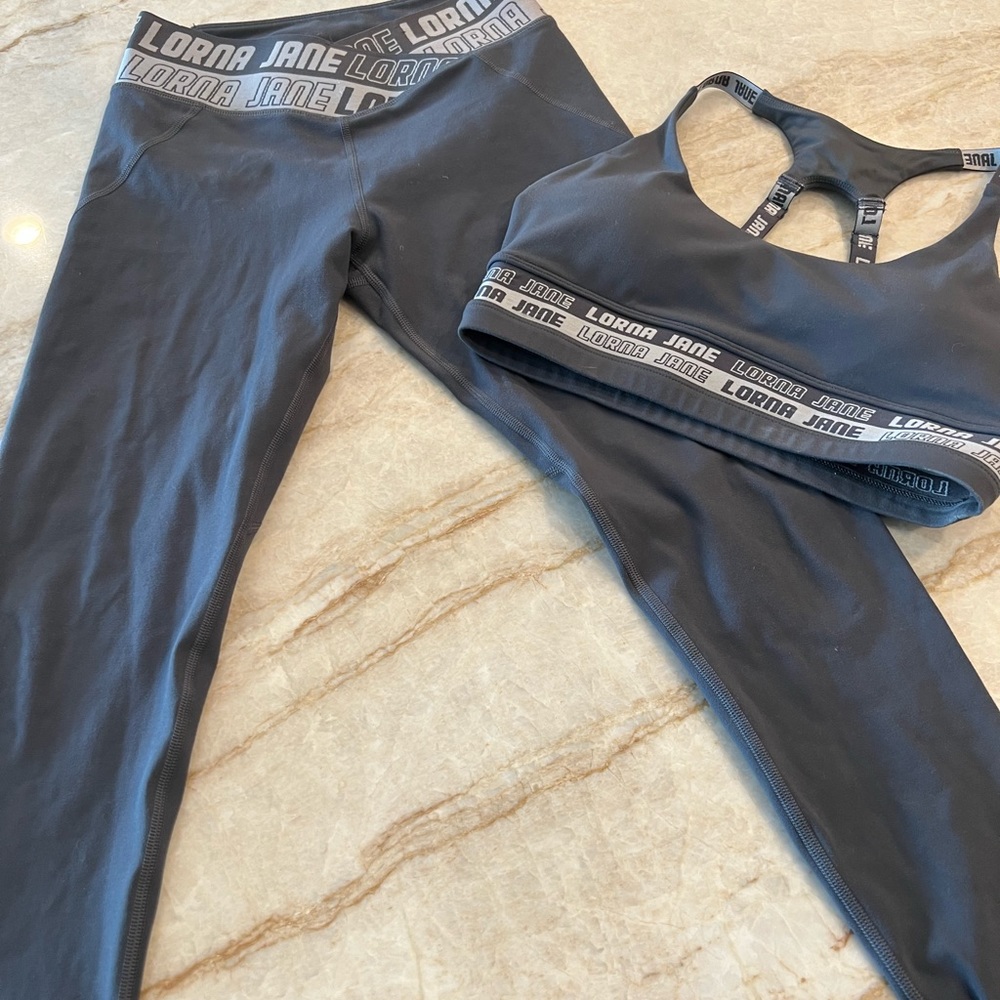 Lorna Jane Brand New Set Size Small
